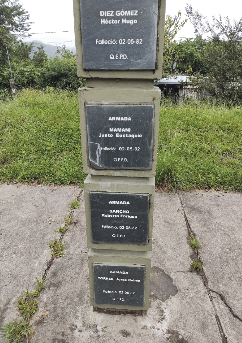 Homenaje a los muertos en el crucero General Belgrano